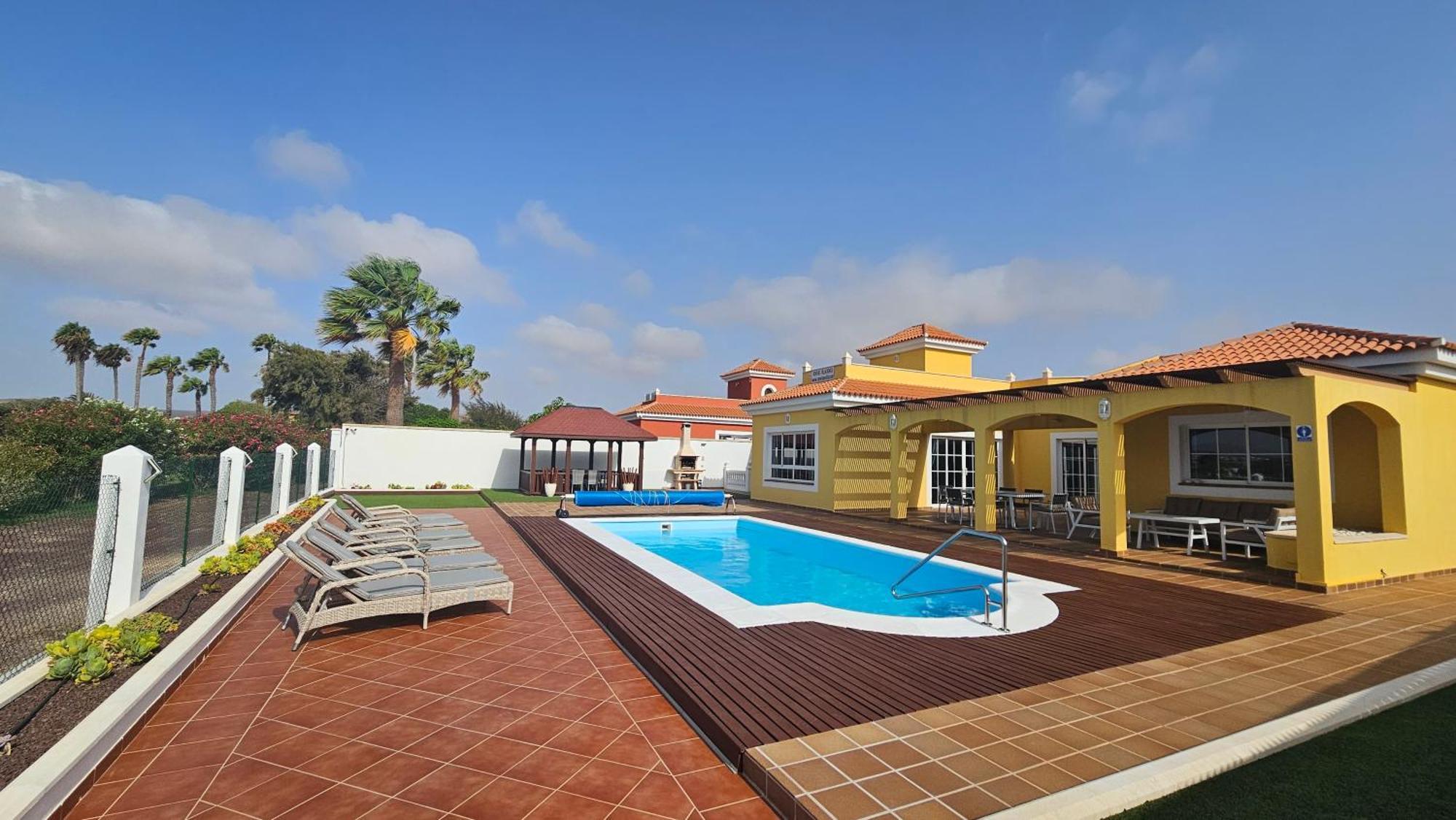 Villa Bonita On Golf In El Descanso ,Caleta Fuste-Fuerteventura كاليتا ذي فوستي المظهر الخارجي الصورة