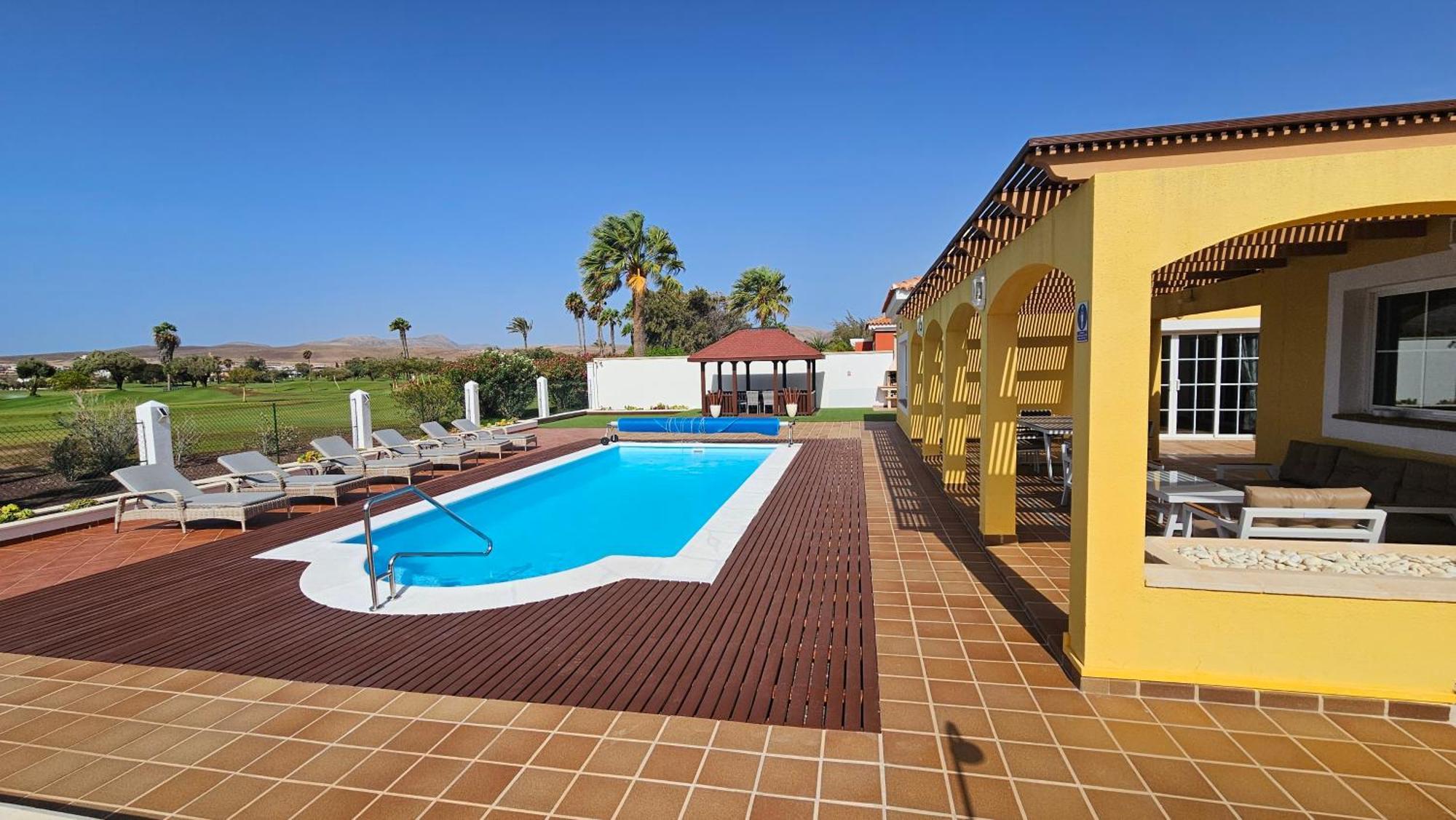 Villa Bonita On Golf In El Descanso ,Caleta Fuste-Fuerteventura كاليتا ذي فوستي المظهر الخارجي الصورة